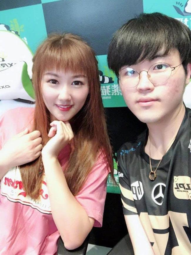 ayx-表现优异引爆全场！，哈兰德意外战胜RNG热度持续攀升