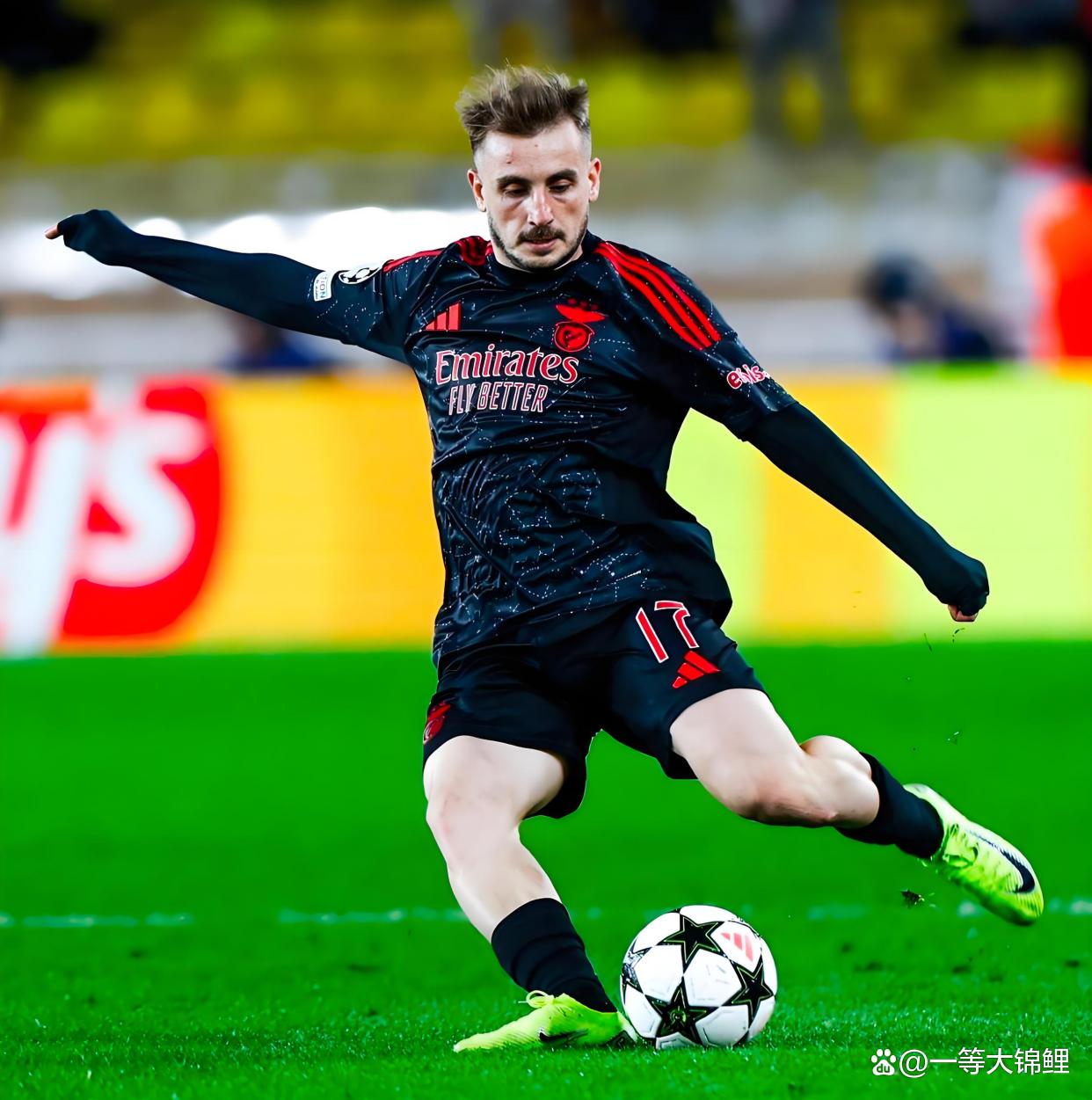 爱游戏-国际比赛日费耶诺德调整名单以备中超，回应争议环节打磨，质疑声仍在，球队文化再被提及的简单介绍